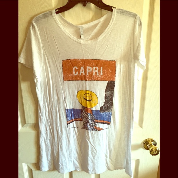 Comune Tops - 3 for $10 🍄🍄